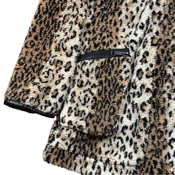 Blank NYC Fleece Leopard Print Faux Leather Trim Coat Jacket Beige Tan Size M - Picture 7 of 12